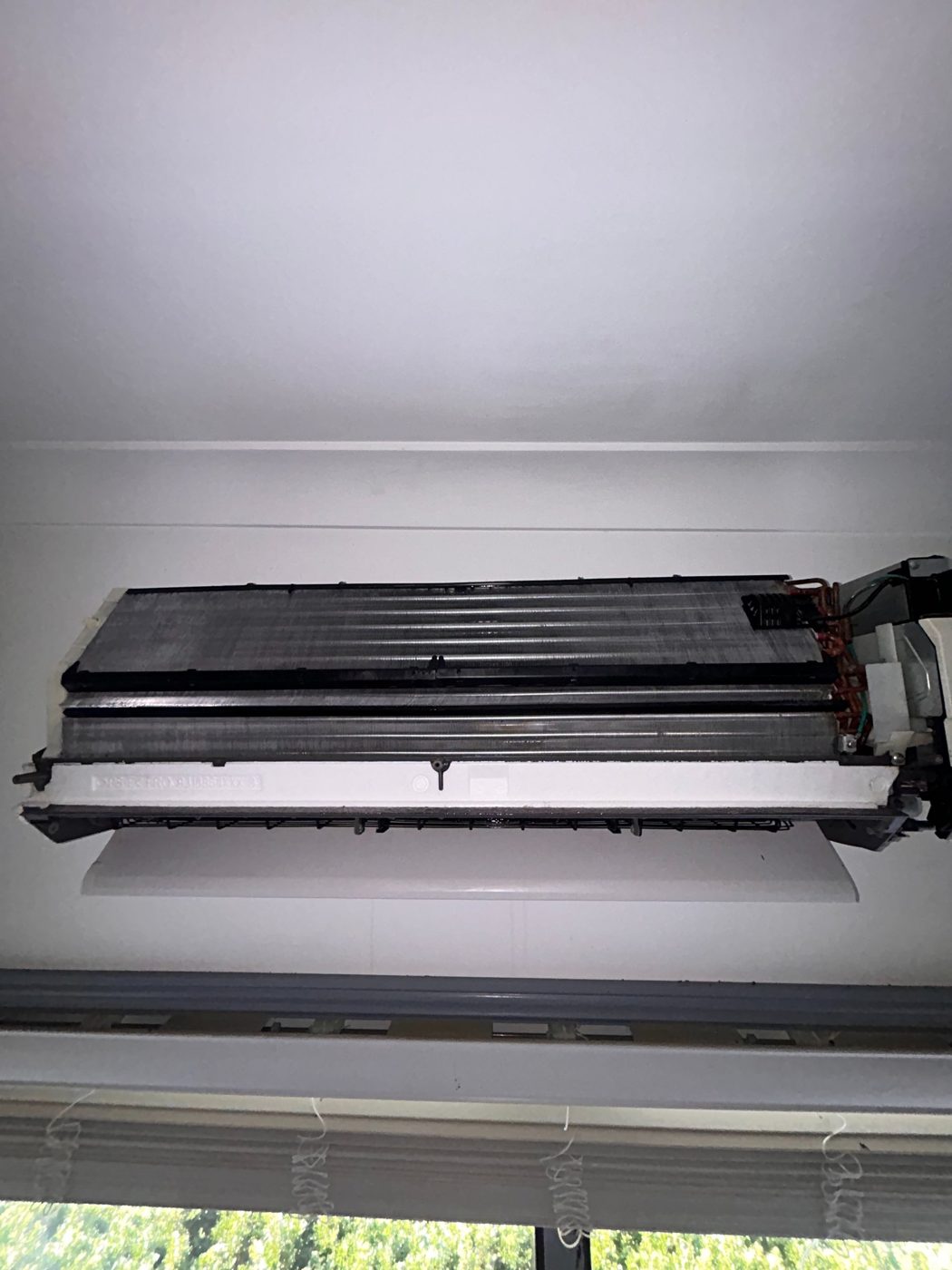 Split system service & clean — HR Air, Newcastle & Hunter