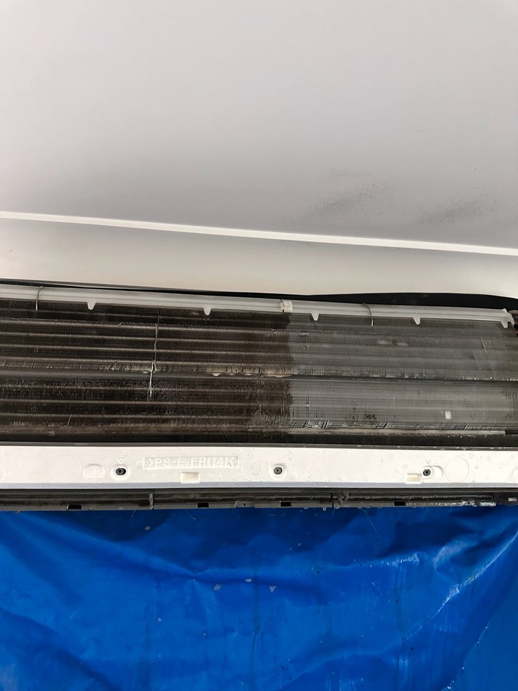 Split system chemical clean — HR Air, Newcastle & Hunter